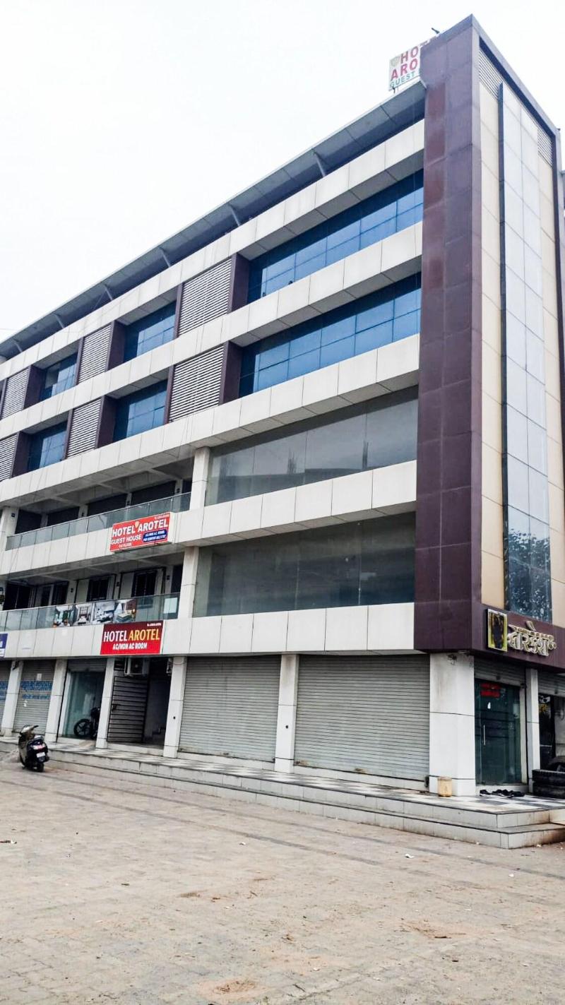 Hotel Arotel image