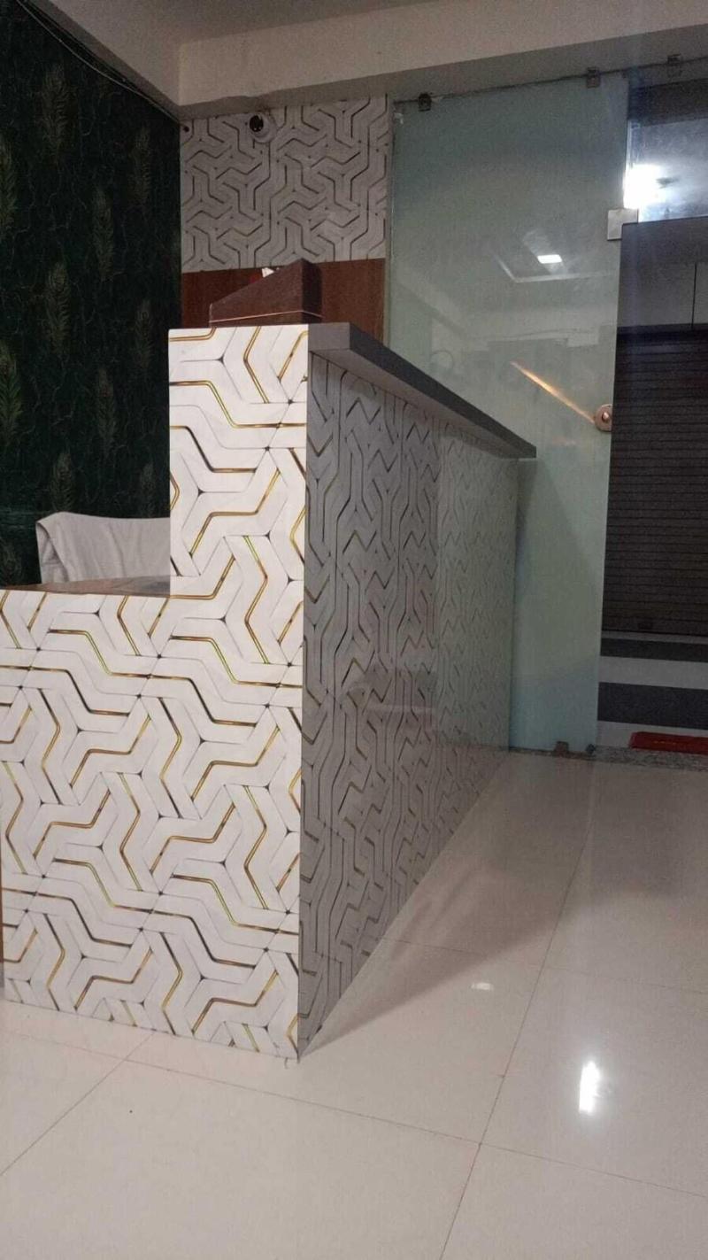 Hotel Arotel image