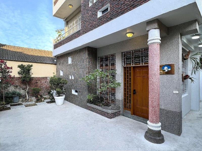 Ronchamp Villa image
