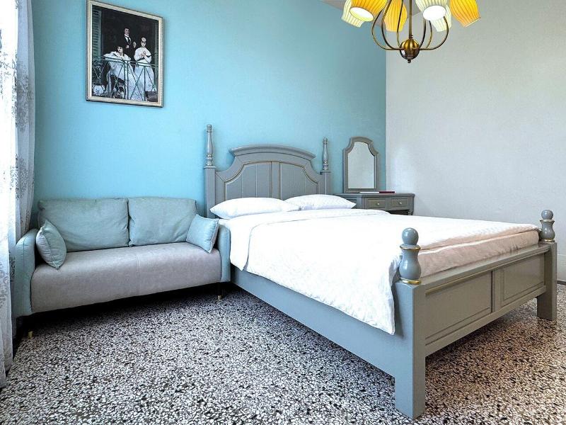 Ronchamp Villa image