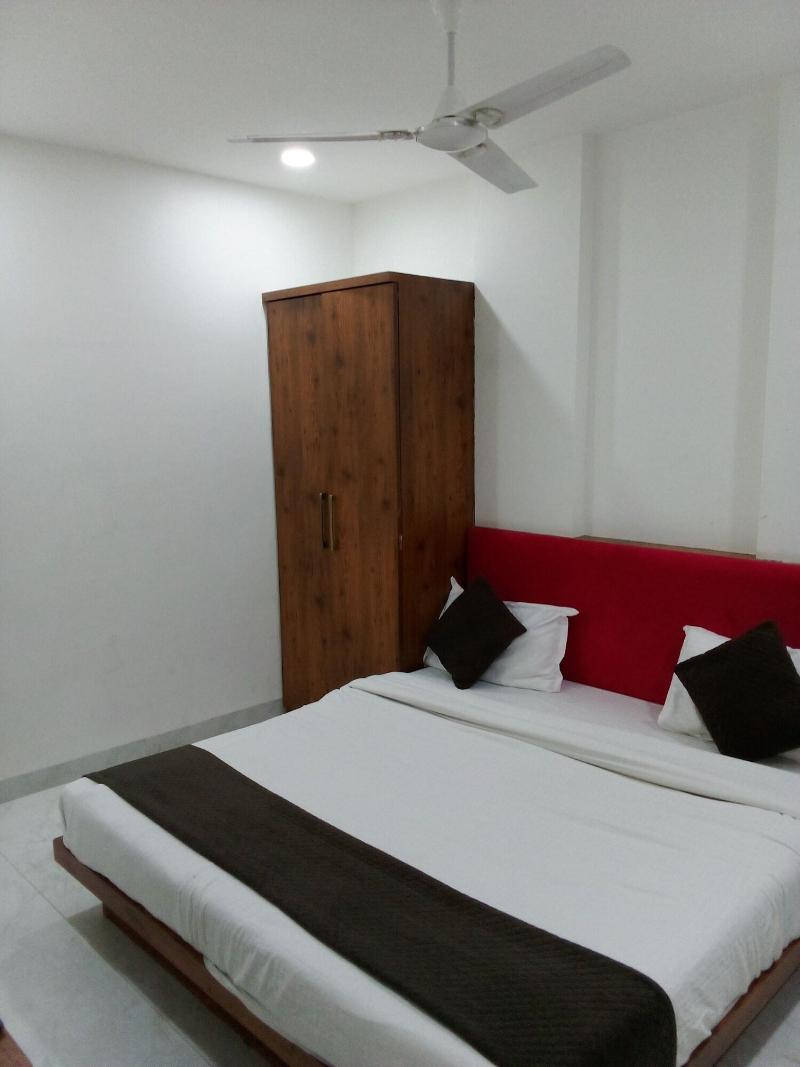 Hotel Suraj image