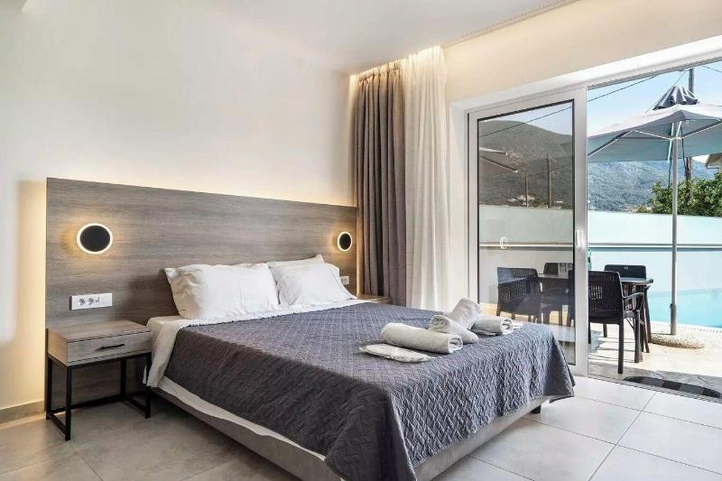 Blue Star Aparthotel image