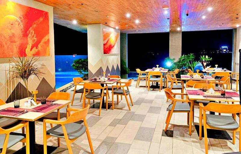 Hanz Business Suite Oceanus Condotel image