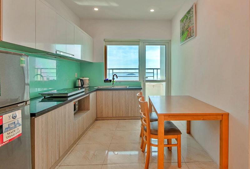 Hanz Business Suite Oceanus Condotel image