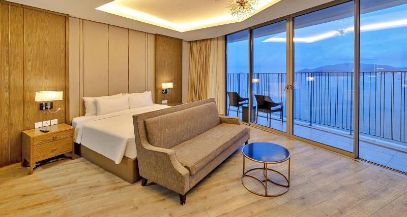 Hanz Business Suite Oceanus Condotel image