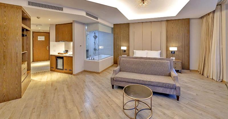 Hanz Business Suite Oceanus Condotel image