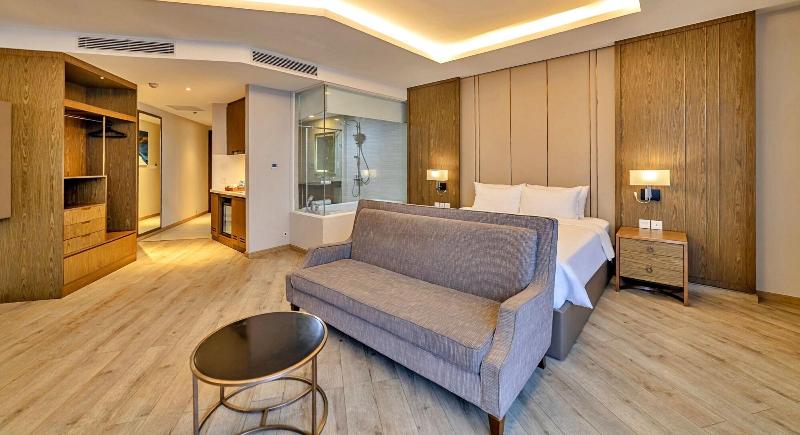 Hanz Business Suite Oceanus Condotel image
