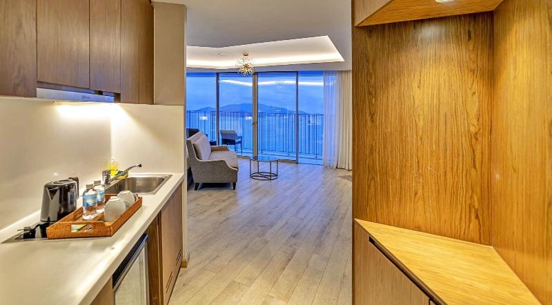 Hanz Business Suite Oceanus Condotel image