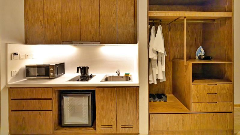 Hanz Business Suite Oceanus Condotel image