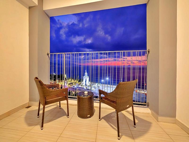 Hanz Business Suite Oceanus Condotel image