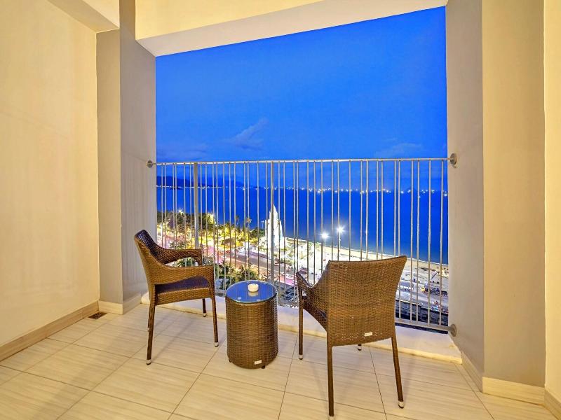 Hanz Business Suite Oceanus Condotel image