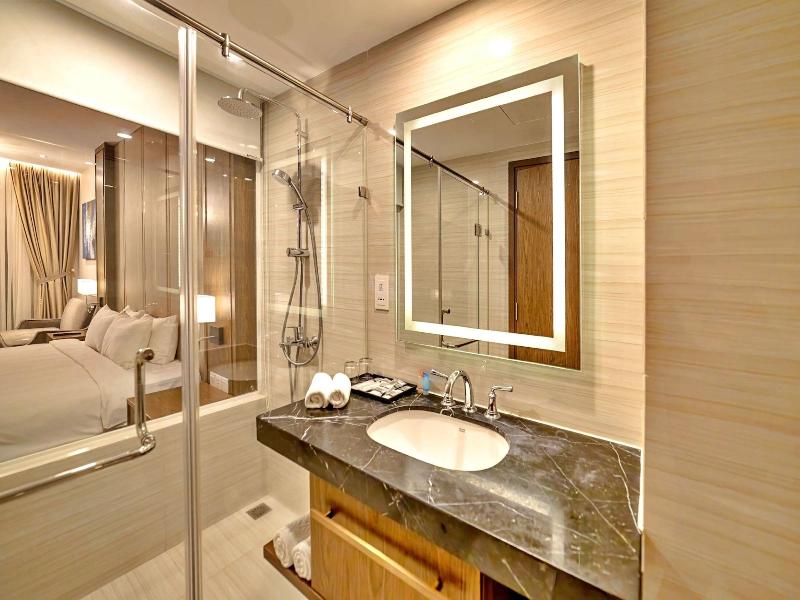 Hanz Business Suite Oceanus Condotel image