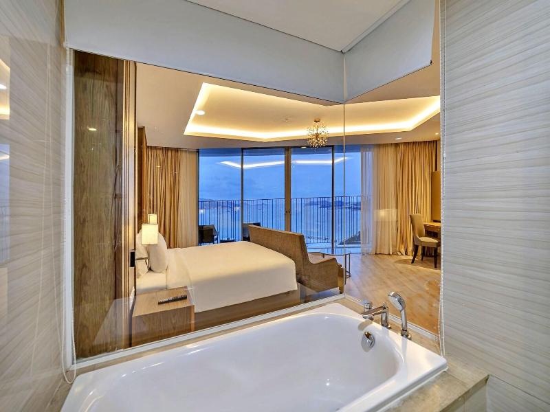 Hanz Business Suite Oceanus Condotel image