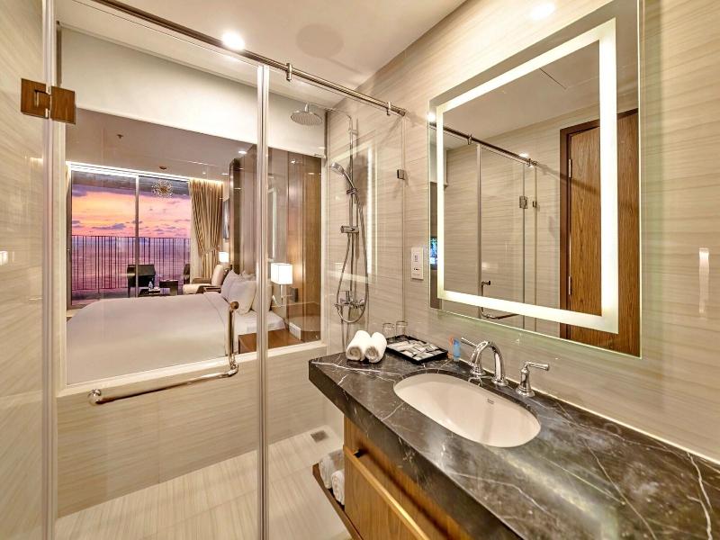 Hanz Business Suite Oceanus Condotel image