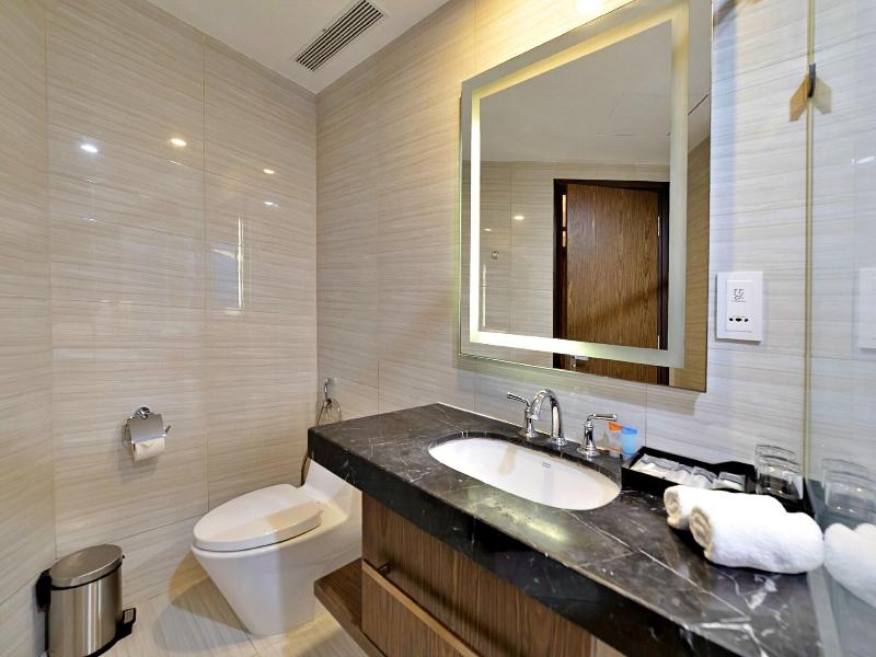 Hanz Business Suite Oceanus Condotel image