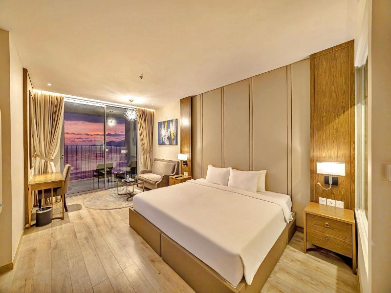 Hanz Business Suite Oceanus Condotel image