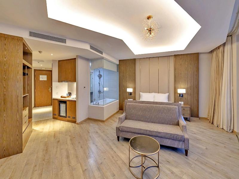 Hanz Business Suite Oceanus Condotel image