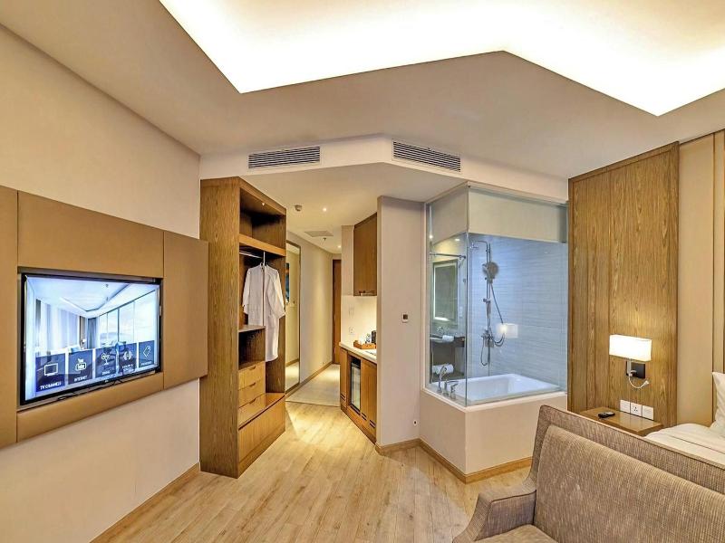 Hanz Business Suite Oceanus Condotel image