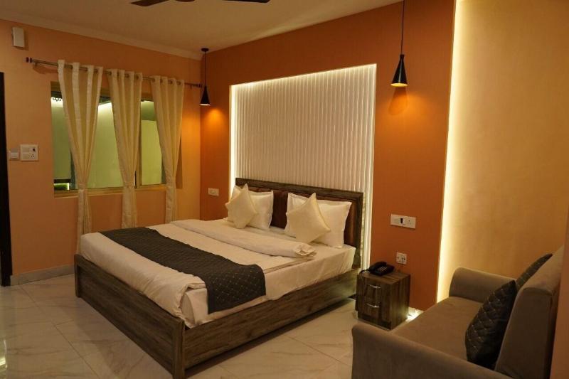Ganeshwaram Hotel Restaurant Bhowali image