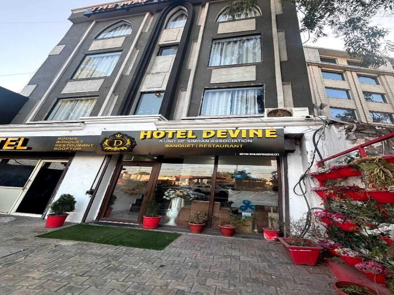Hotel Devine image
