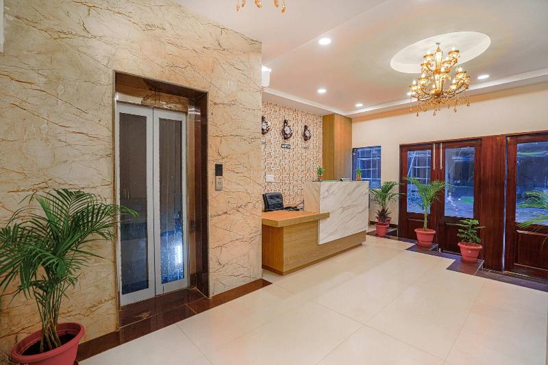 Hotel Devine image