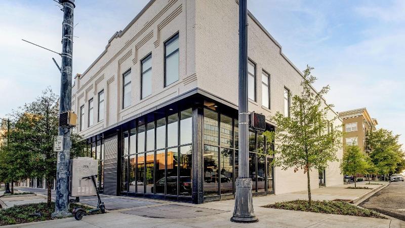 Landing Midtown Apartments By Barsala
