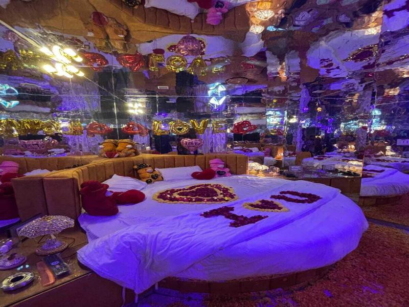 Hotel The Stay Lions image