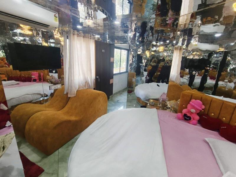 Hotel The Stay Lions image