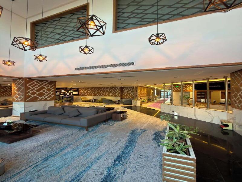 White Diamond Hotel Sari