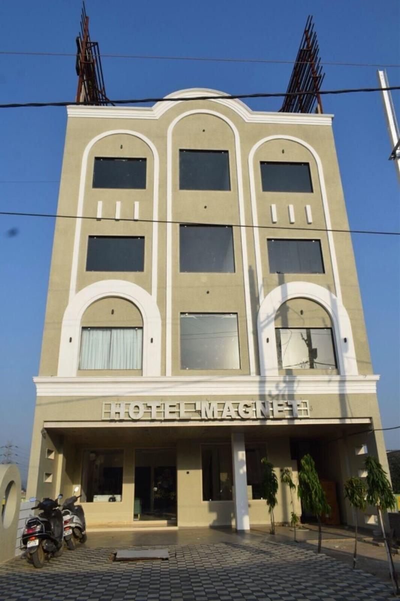 Hotel Magnet Indore — general view