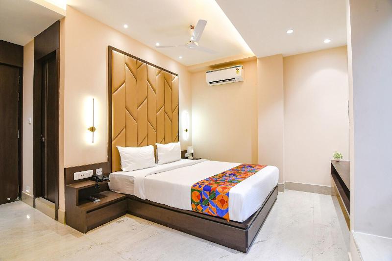 Fabhotel Samotel image