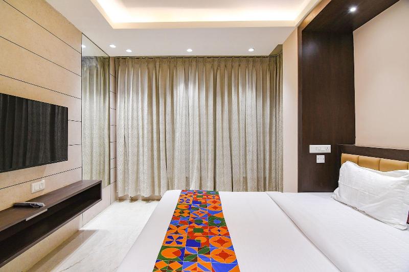 Fabhotel Samotel image