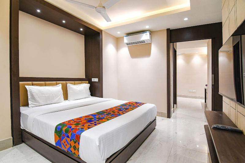 Fabhotel Samotel image