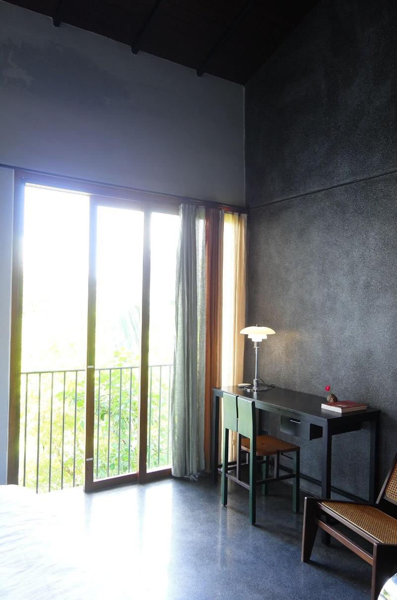De Hua Space image