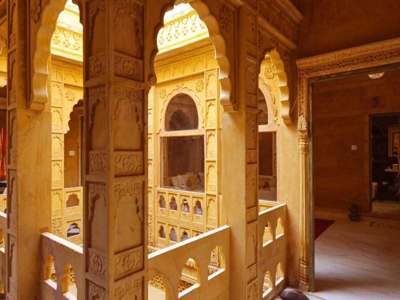 Hotel Garh Meera image