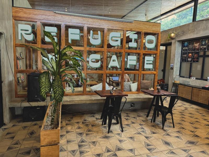 Refugio Lodge image