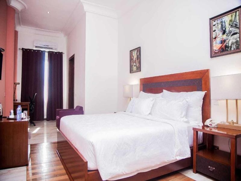 The Apartel Hotel image