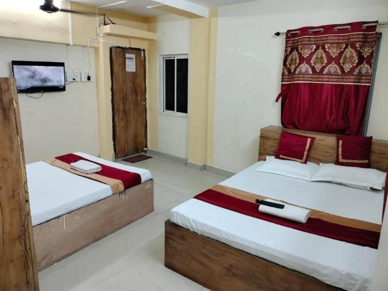Sapphire Guest House image