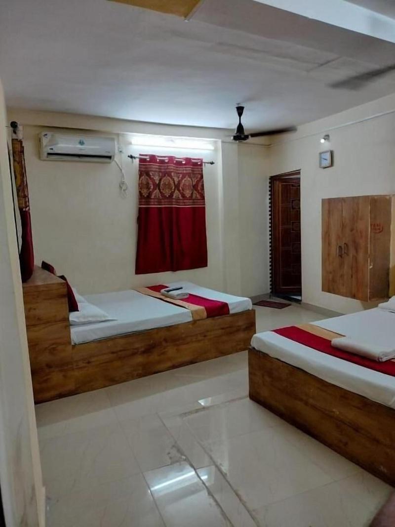 Sapphire Guest House image