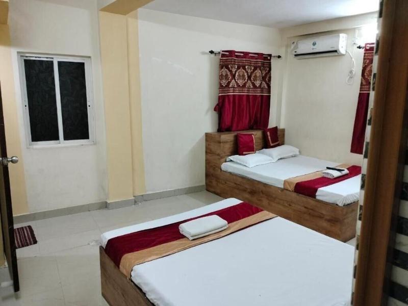 Sapphire Guest House image