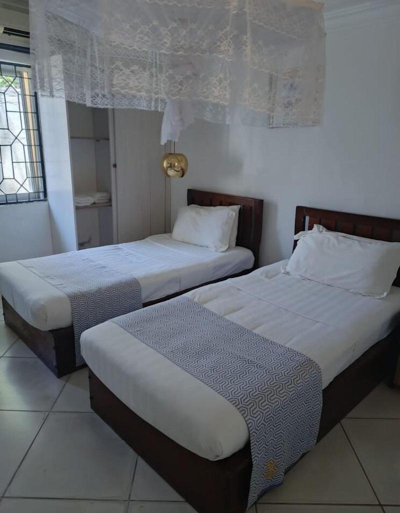 Chamiachi Hotel And Luxury Apartments image