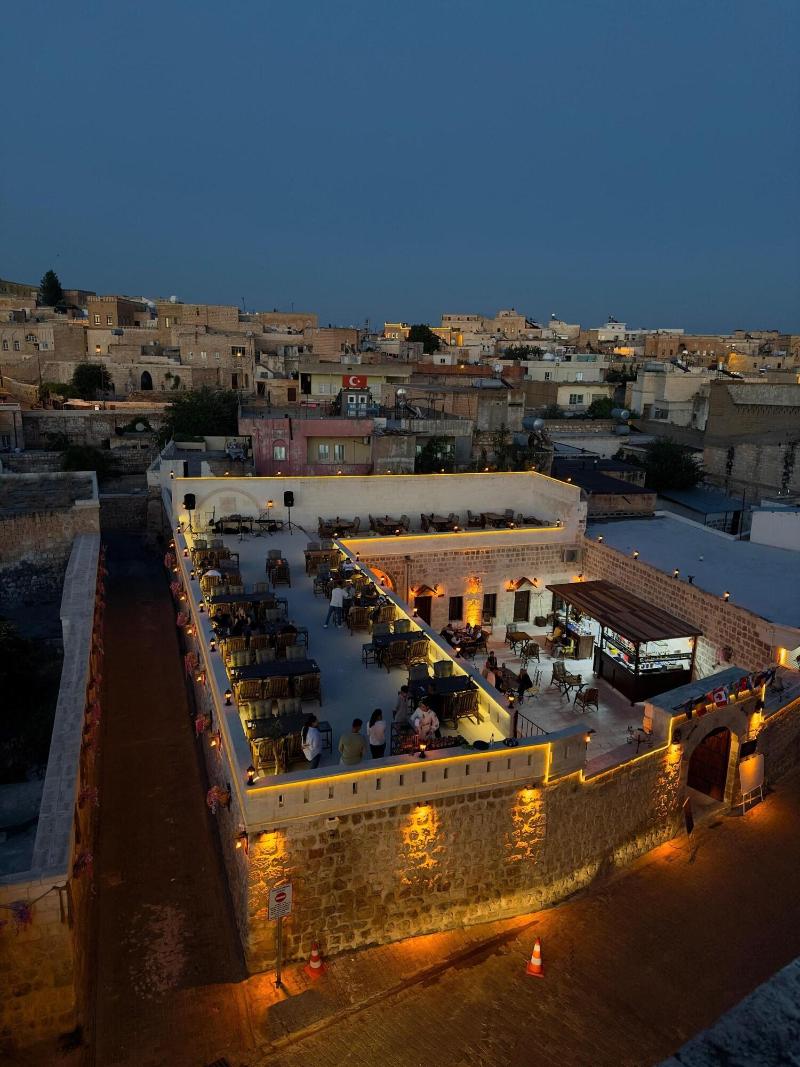 Azahmeran Otel Cafe Restoran