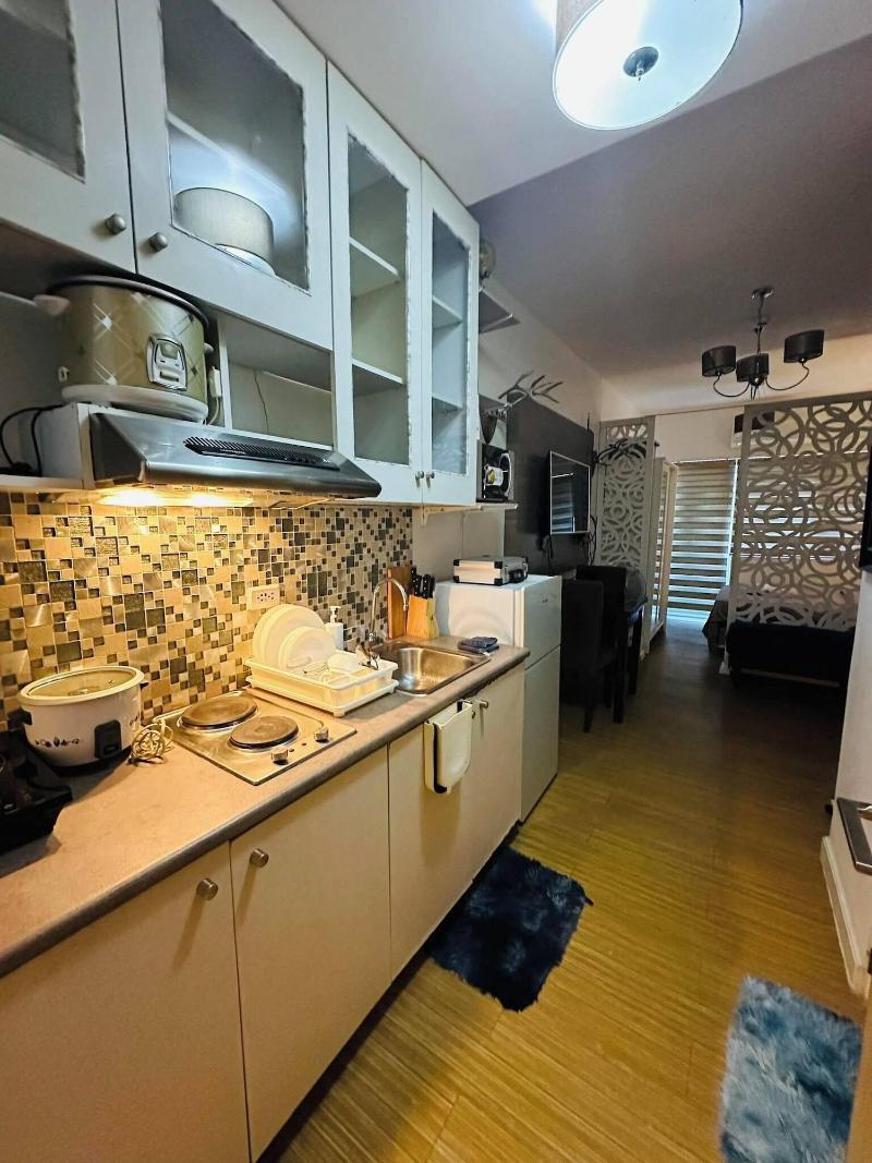 Affordable Stays In Taguig Near Bgc image