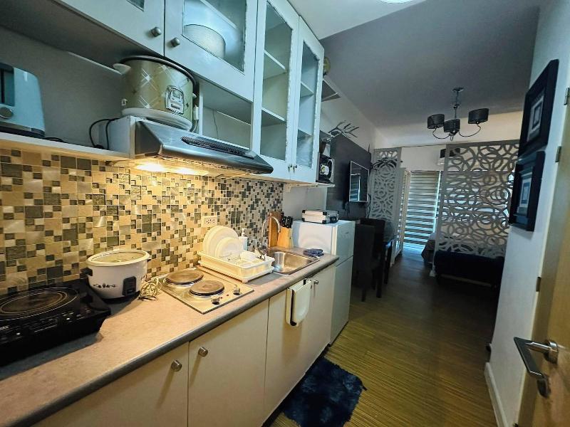 Affordable Stays In Taguig Near Bgc image