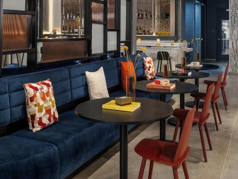 Aloft Sacramento Airport Natomas image