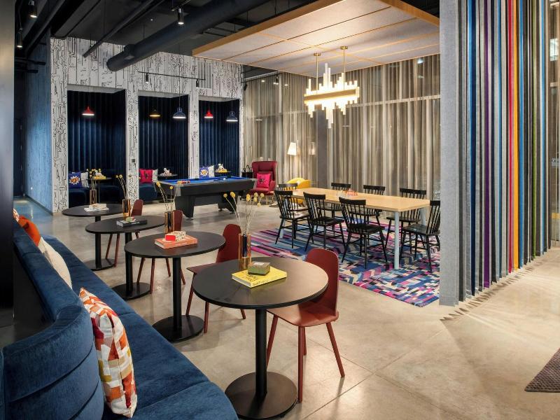 Aloft Sacramento Airport Natomas image