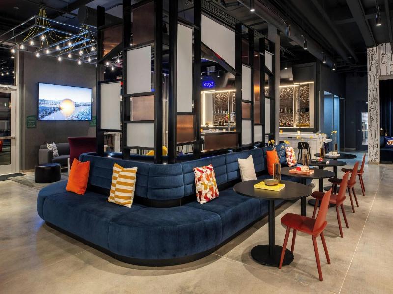 Aloft Sacramento Airport Natomas image
