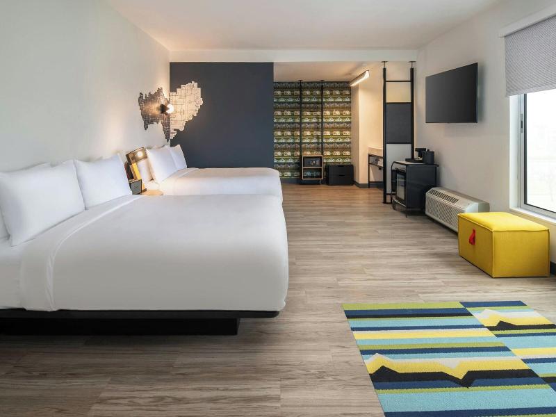 Aloft Sacramento Airport Natomas image