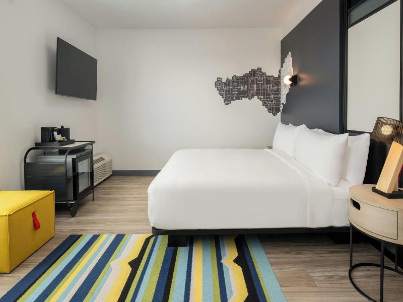 Aloft Sacramento Airport Natomas image