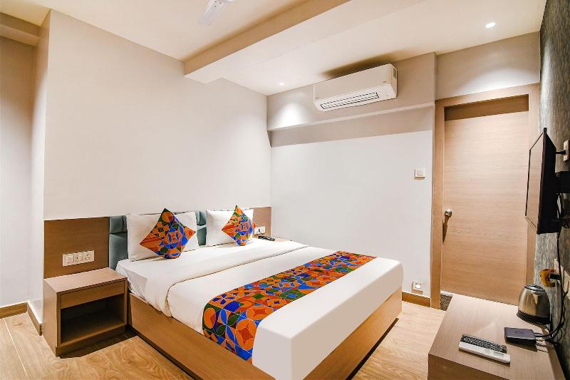 Fabhotel Sivalika Inn Near Howrah Station image